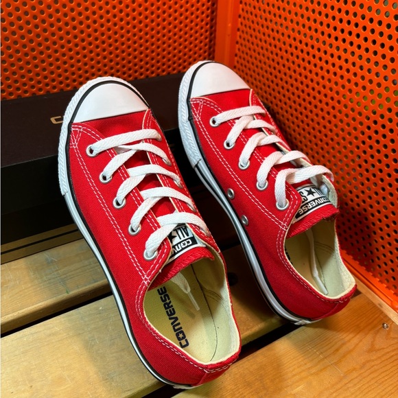 Converse Chuck Taylor Kids Low Top Red - Picture 3 of 8
